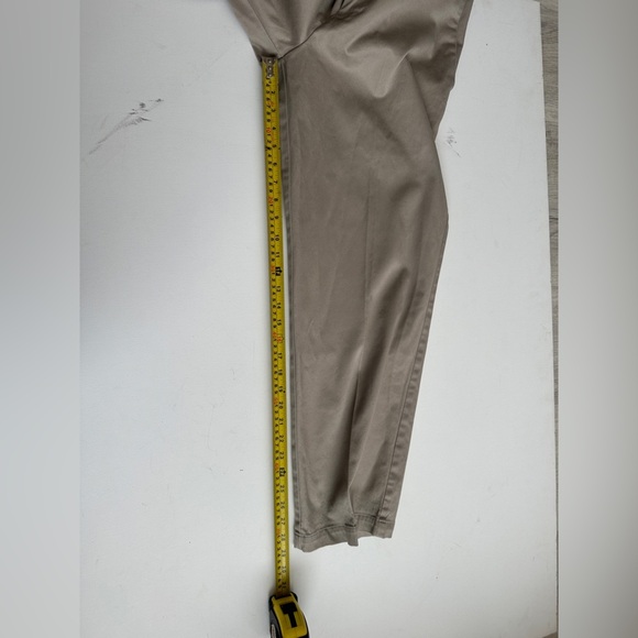 Haggar Khaki Pants - Tan - Flat Front - Pockets - Size:36x30 - Picture 11 of 11